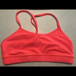 Lululemon flow y sports bra